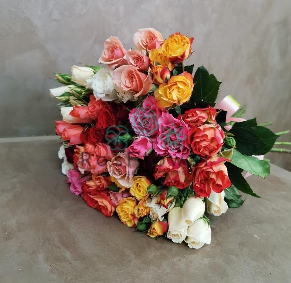 Букет цветов из: Розы в Коркмаскале