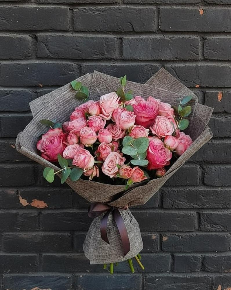 Букет цветов из: Розы в Коркмаскале