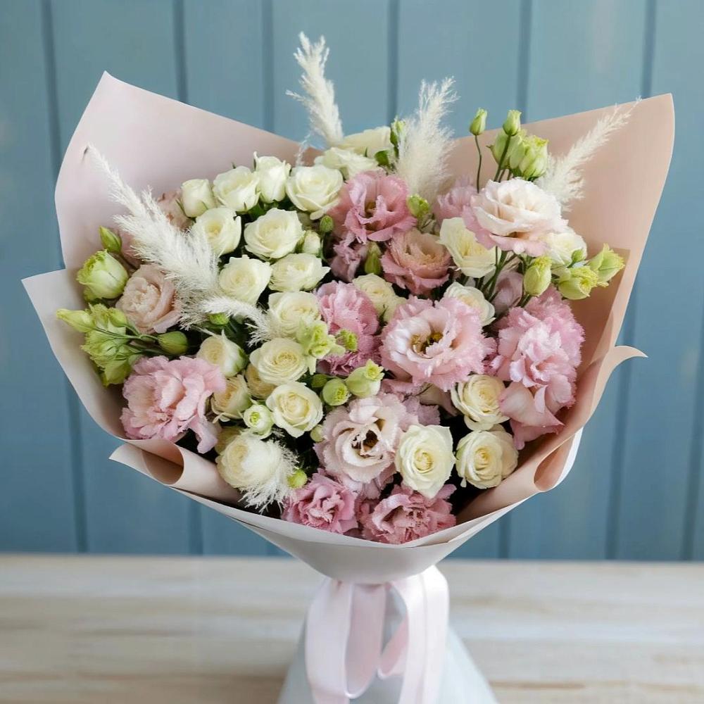 Букет цветов из: Альстромерии и Розы в Коркмаскале