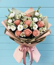 Букет цветов из:  Розы, Альстромерии и Лизиантусы в Коркмаскале