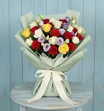 Букет цветов из:  Розы в Коркмаскале