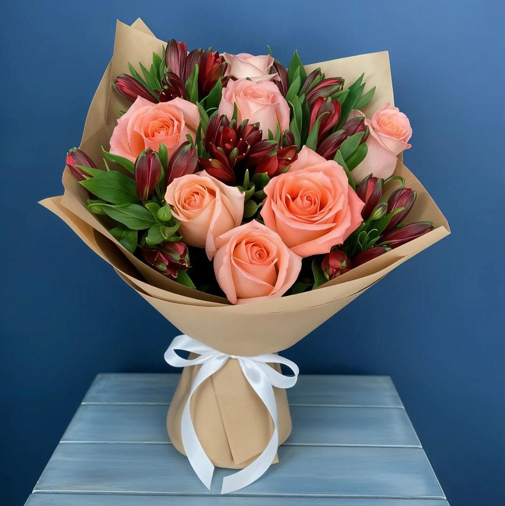 Букет цветов из: Розы и Альстромерии в Коркмаскале