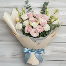 Букет цветов из:  Лизиантусы в Коркмаскале