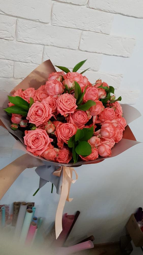 Букет цветов из: Розы в Коркмаскале