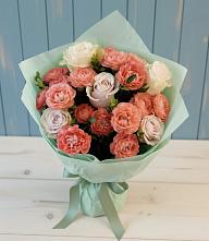 Букет цветов из:  Розы в Коркмаскале