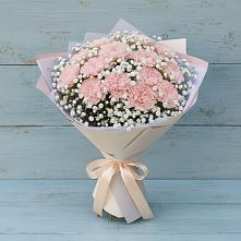 Букет цветов из:  Гвоздики в Коркмаскале