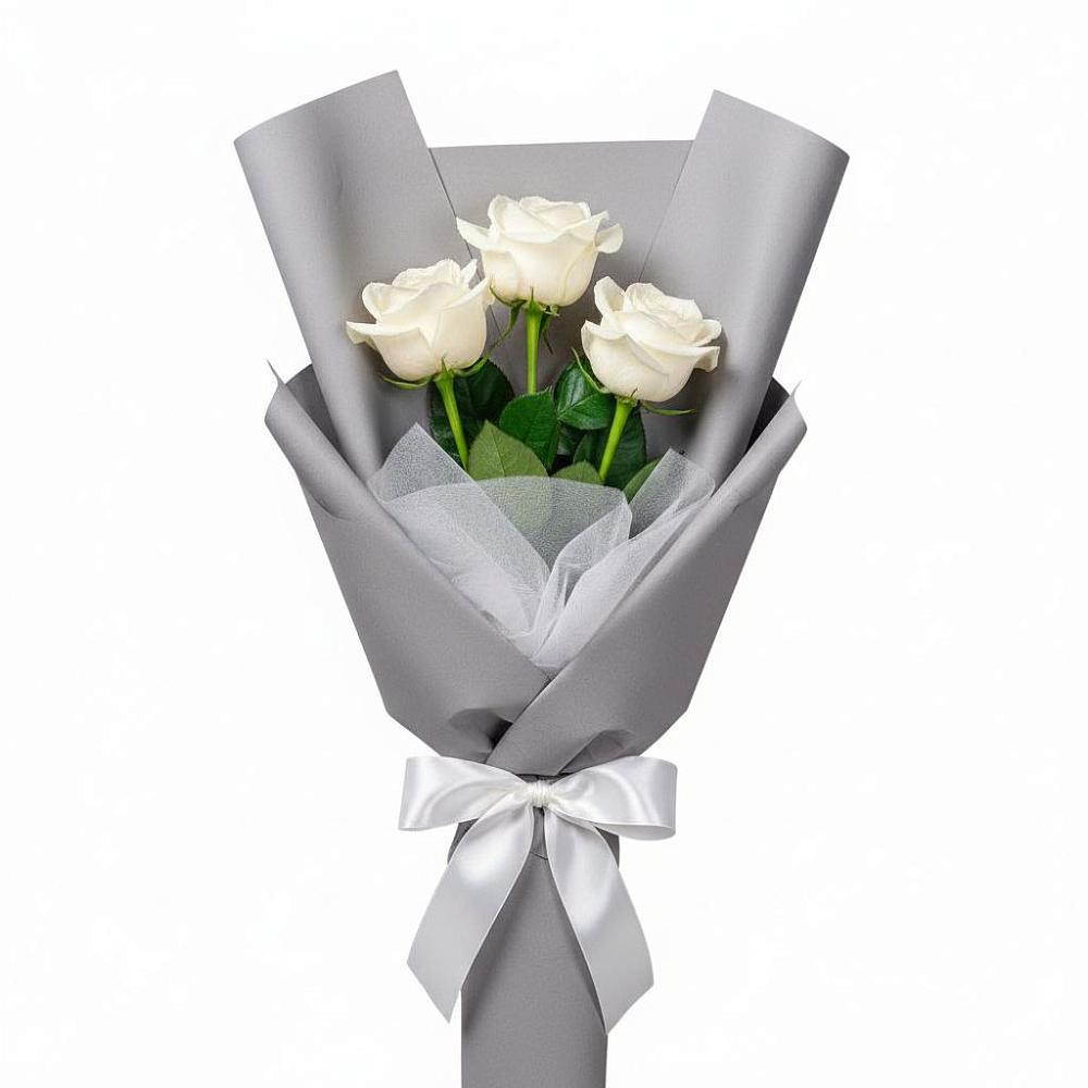 Букет 3 белые розы в Коркмаскале