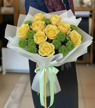 Букет цветов из:  Хризантемы и Розы в Коркмаскале