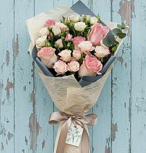 Букет цветов из:  Розы в Коркмаскале