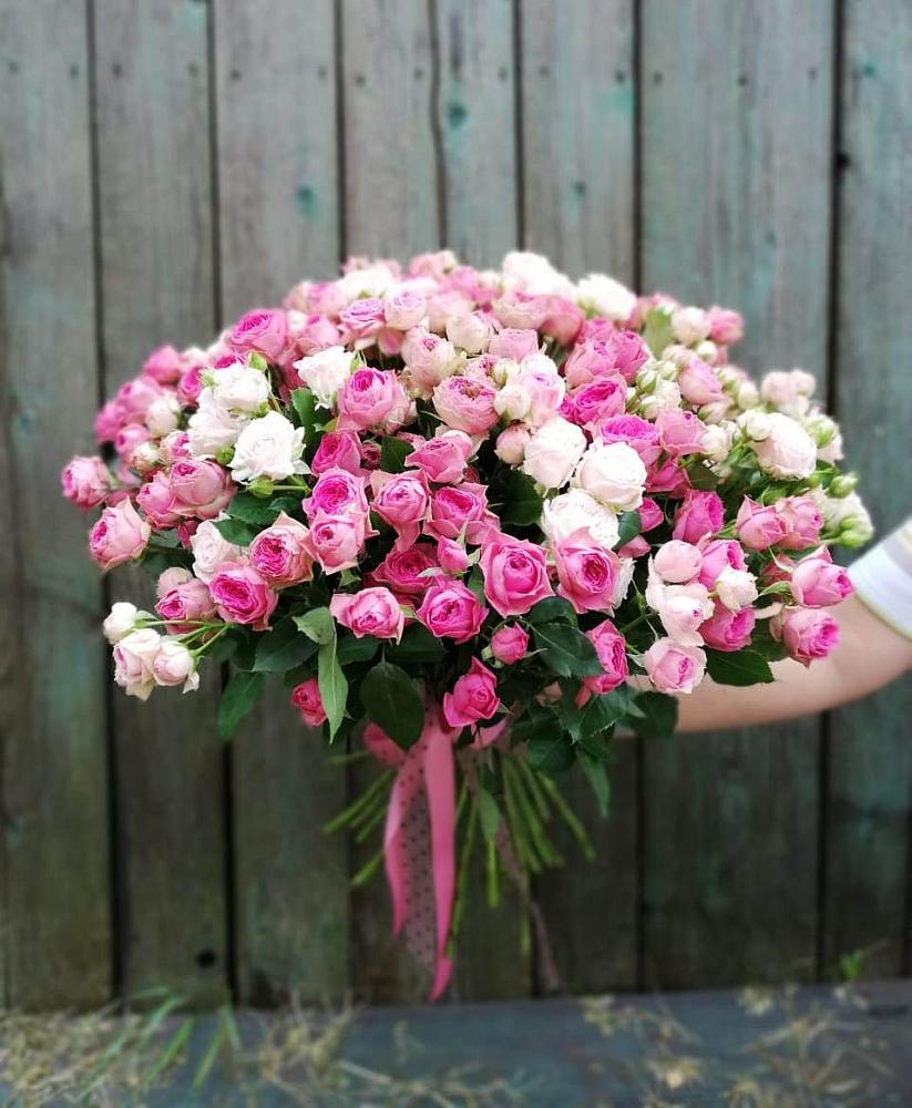 Букет Розовые кустовые розы Натали и Лав Лидия в Коркмаскале