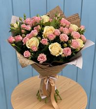 Букет цветов из:  Розы в Коркмаскале